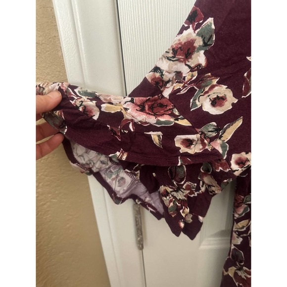 Women ladies short ruffle sleeve maroon red floral top shirt - Picture 4 of 6